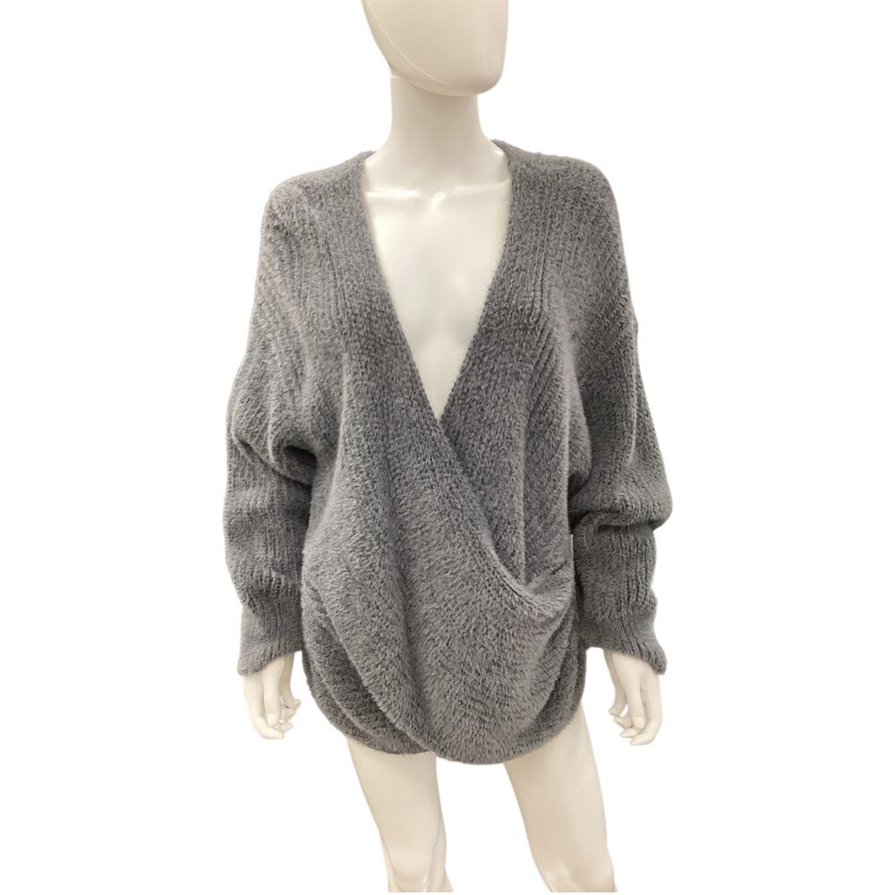 Urban Outfitters Sweater Women’s Size XXL Crossover Front V-Neck Fuzzy Gray
